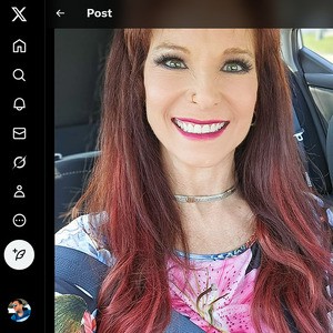 Syren De Mer, Twitter Porn Accounts