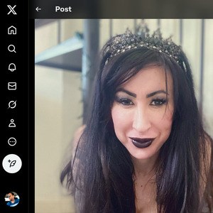 Lily Lane, Twitter Porn Accounts