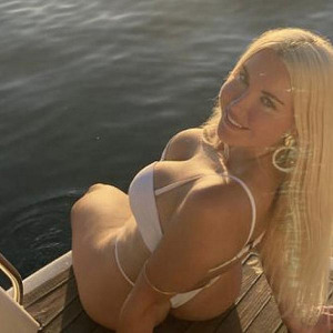 Evelyn, Best Babestation Models