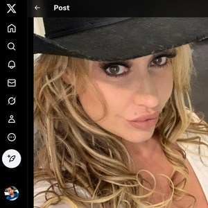 Eva Notty, Twitter Porn Accounts