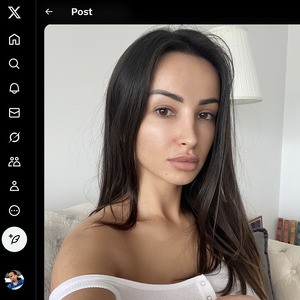 Alyssia Kent, Twitter Porn Accounts