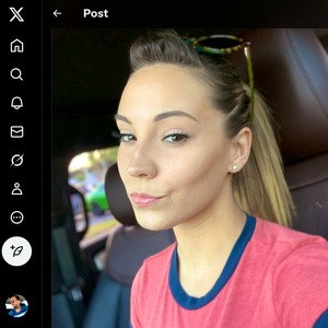 Sasha Foxxx, Twitter Porn Accounts