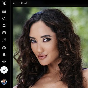 Chloe Amour, Twitter Porn Accounts