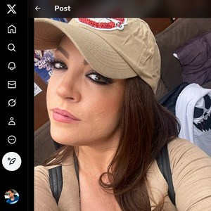 Carmen Valentina, Twitter Porn Accounts