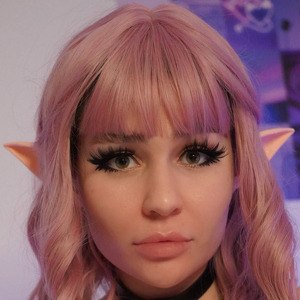 DaddysGirl222, Best Fansly Girls List