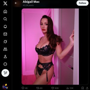 Abigail Mac
