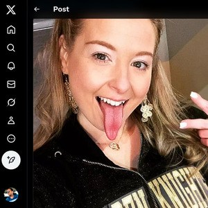 Sunny Lane, Twitter Porn Accounts