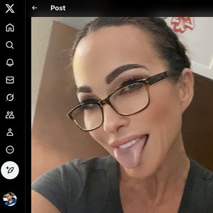 Aubrey Black, Twitter Porn Accounts