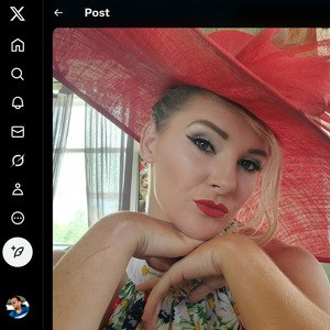 Macey Estrella, Twitter Porn Accounts