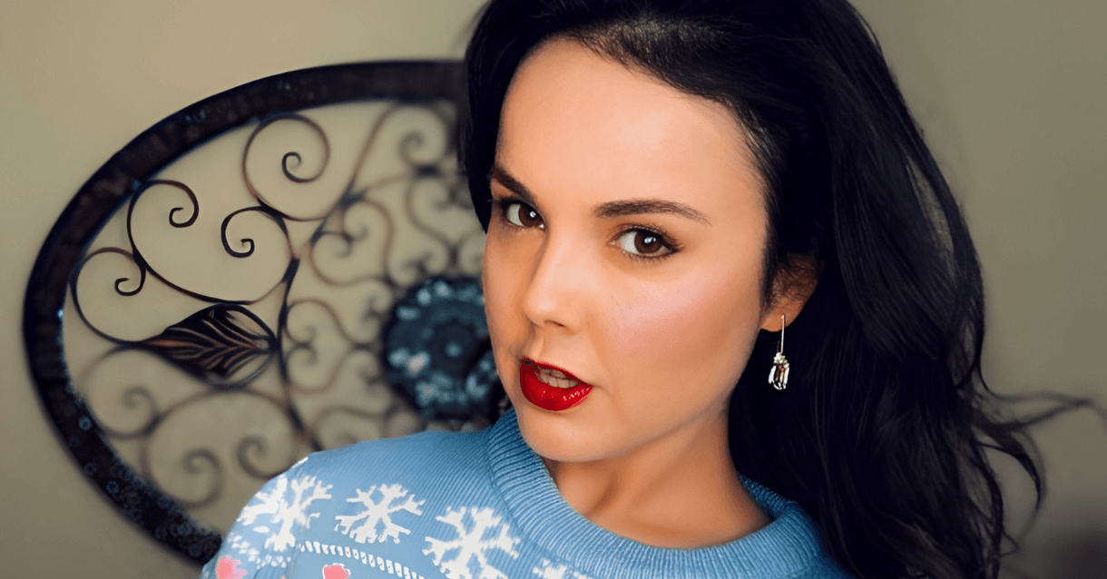 Top 10 most searched pornstars on ThePornDude 15 DillionHarper